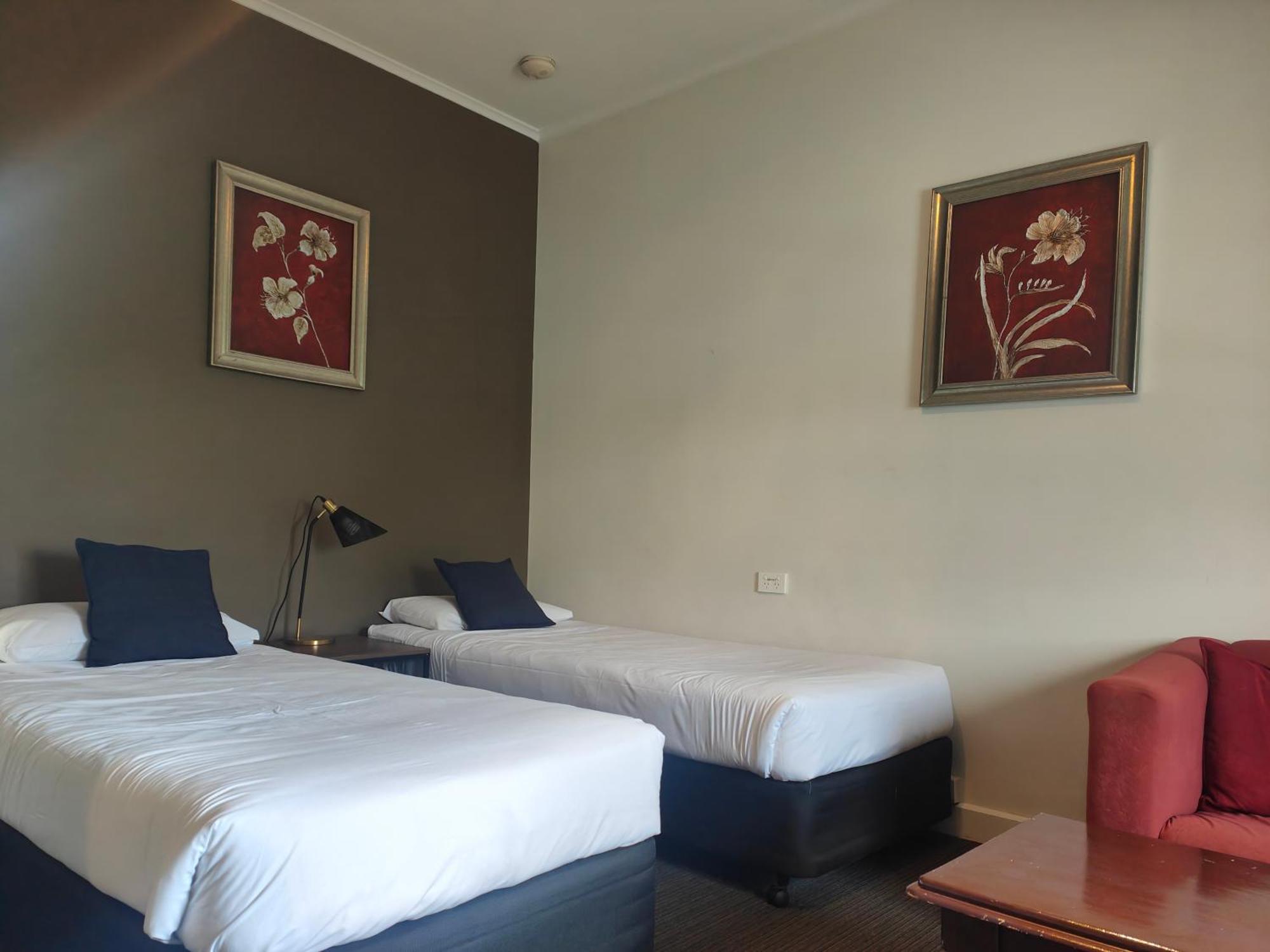 Centennial Inn On Bathurst Launceston Eksteriør bilde
